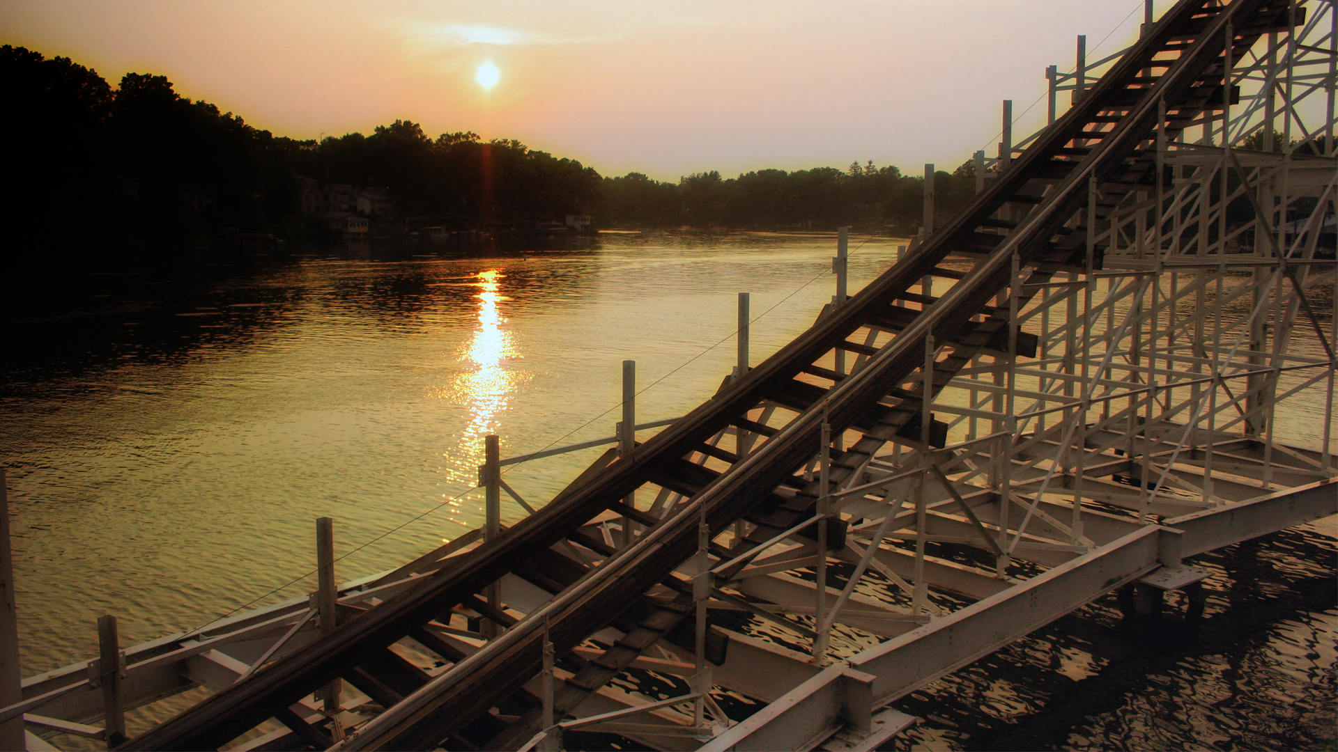 Coasterimage - Roller Coaster Pictures, Photos and Videos | Theme Park ...